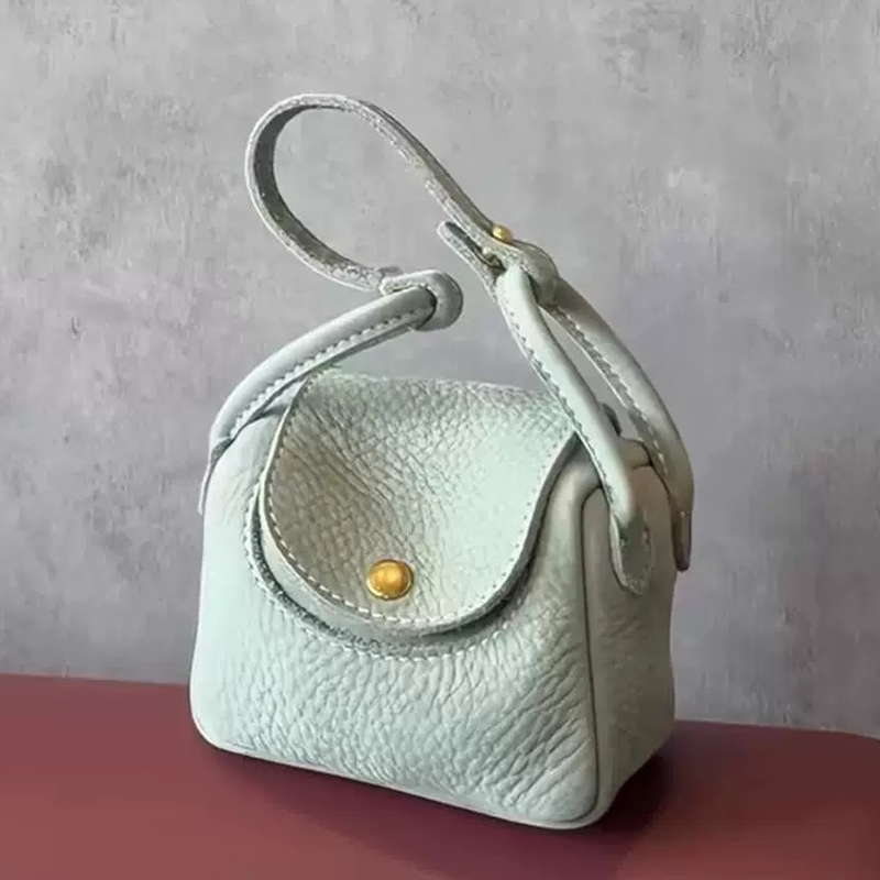 Women Bags Luxury - حقائب يد صغيرة لطيفة على الموضة