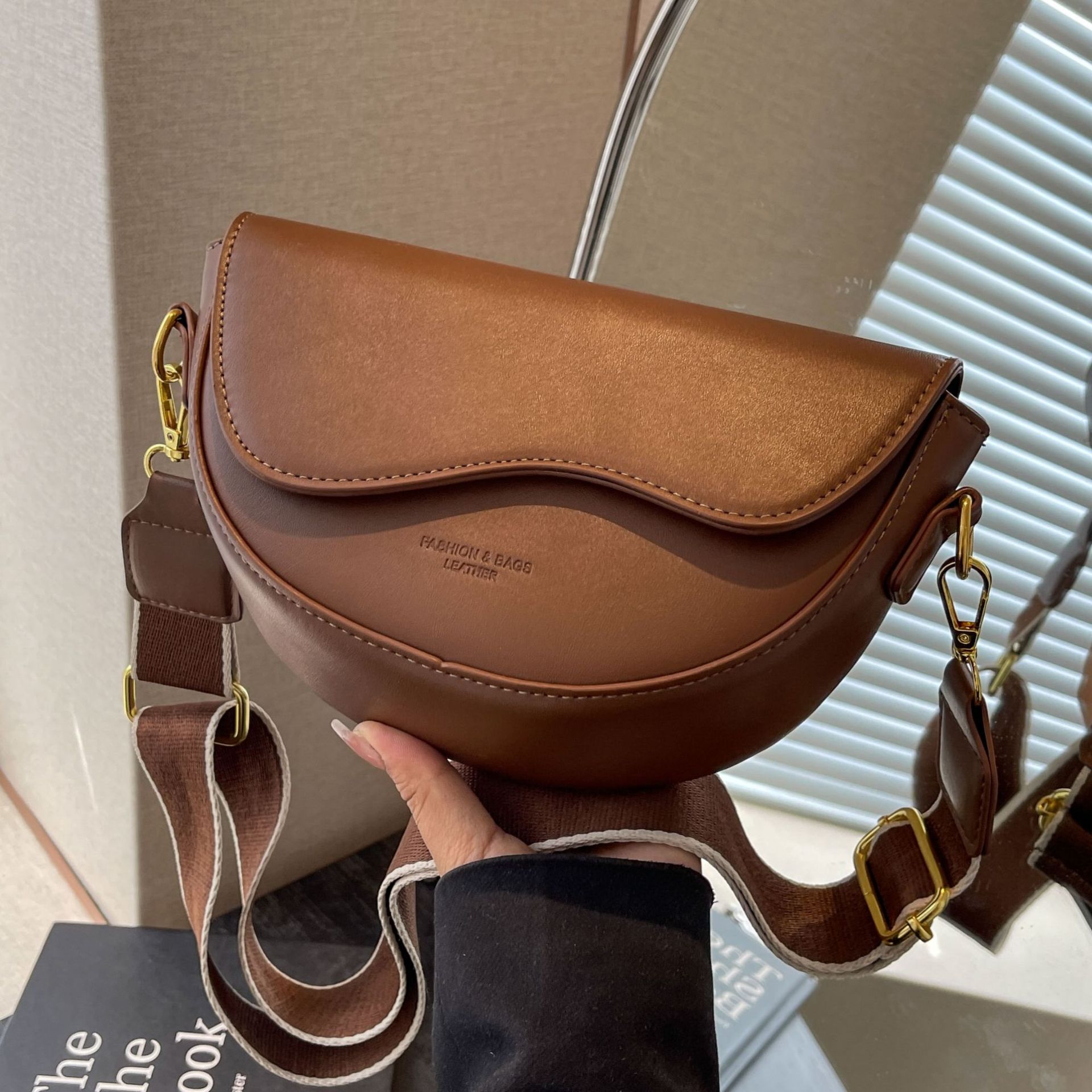 حقيبة جلدية نسائية عالية الجود - مراجعة Women Bags Wholesale وسعره