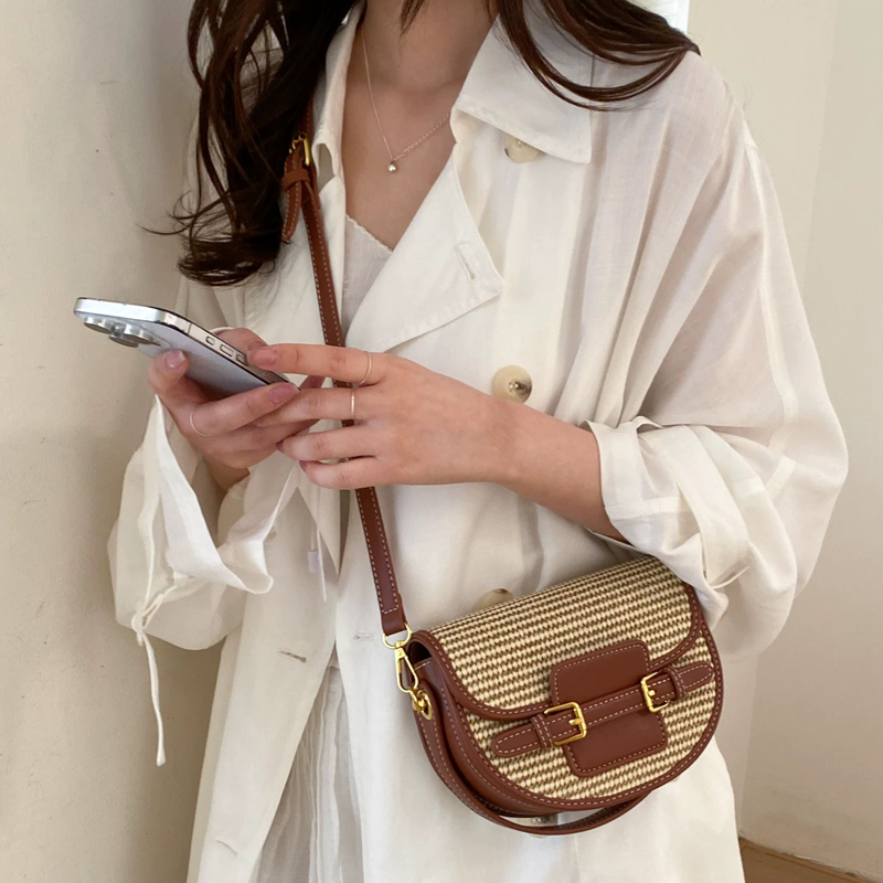 حقائب سرج صغيرة على الطراز الإ - مراجعة Women Bags Luxury وسعره