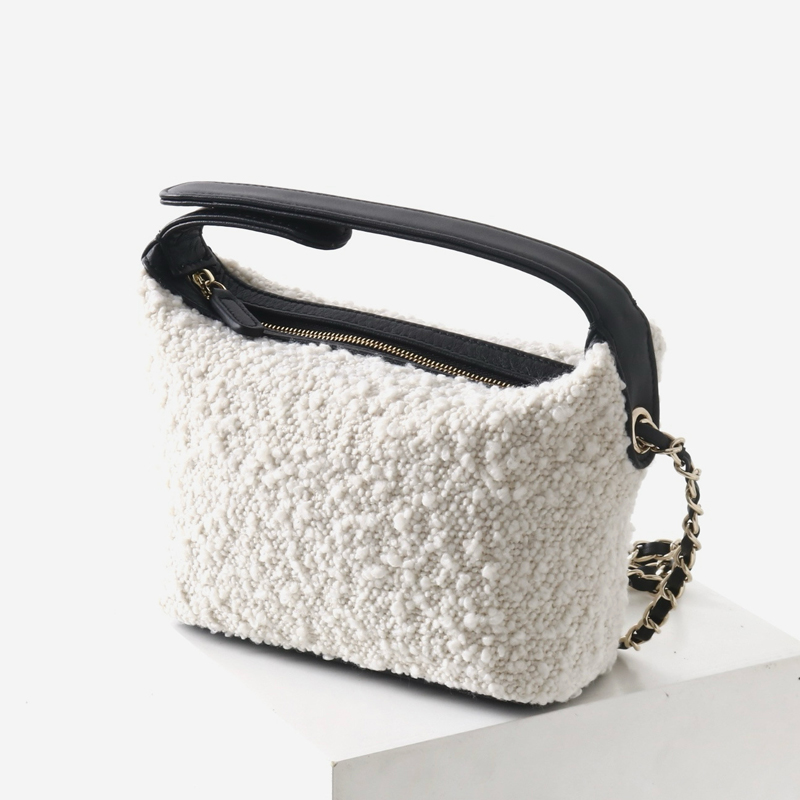 حقائب هوبوس صغيرة كلاسيكية من  - مراجعة Women Bags Luxury وسعره